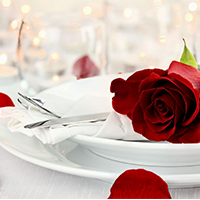 5 Romantic (And Teeth-Friendly) Restaurants on Chicago's Magnificent Mile