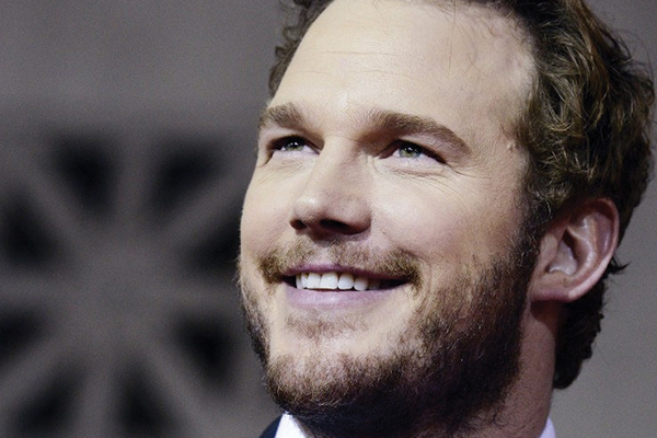 chris pratt smile
