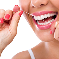 how to floss your teeth